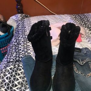 Size 7 women’s boots